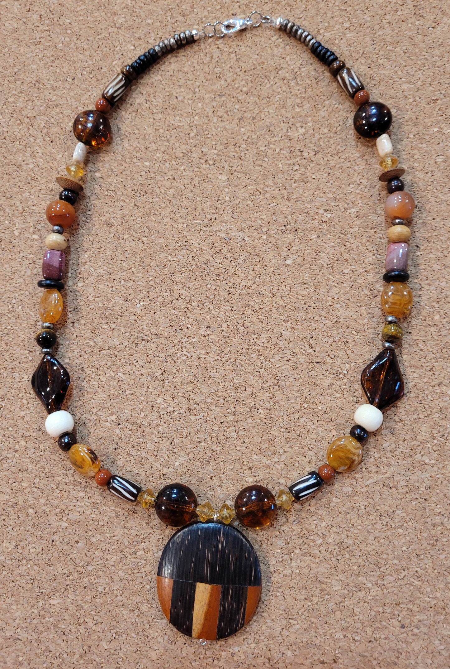 N39 Wood, Stones and Beads