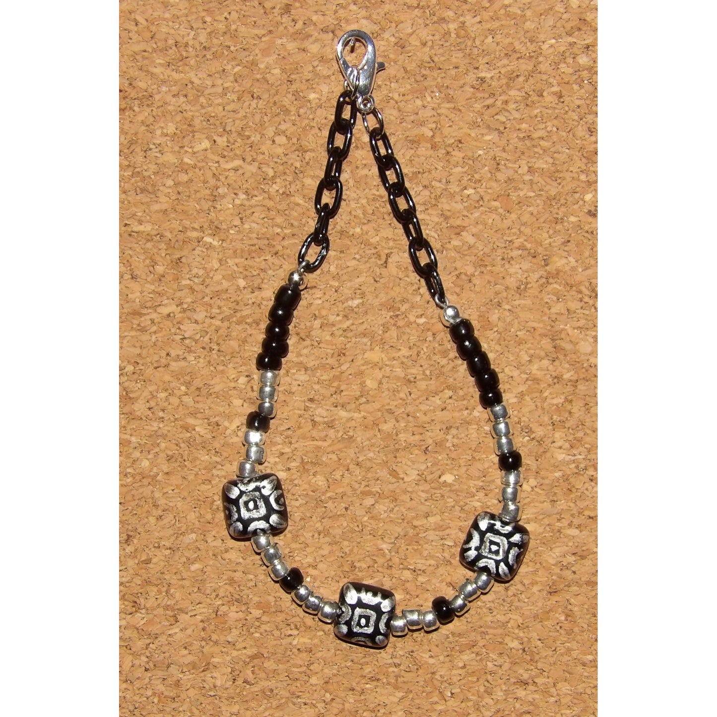 A10 Black and Silver Sq Beads Anklet